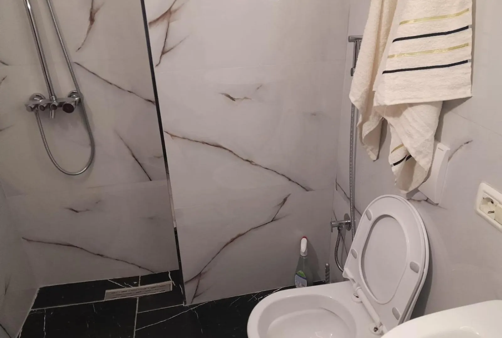 Beach Front Apartment Durrës