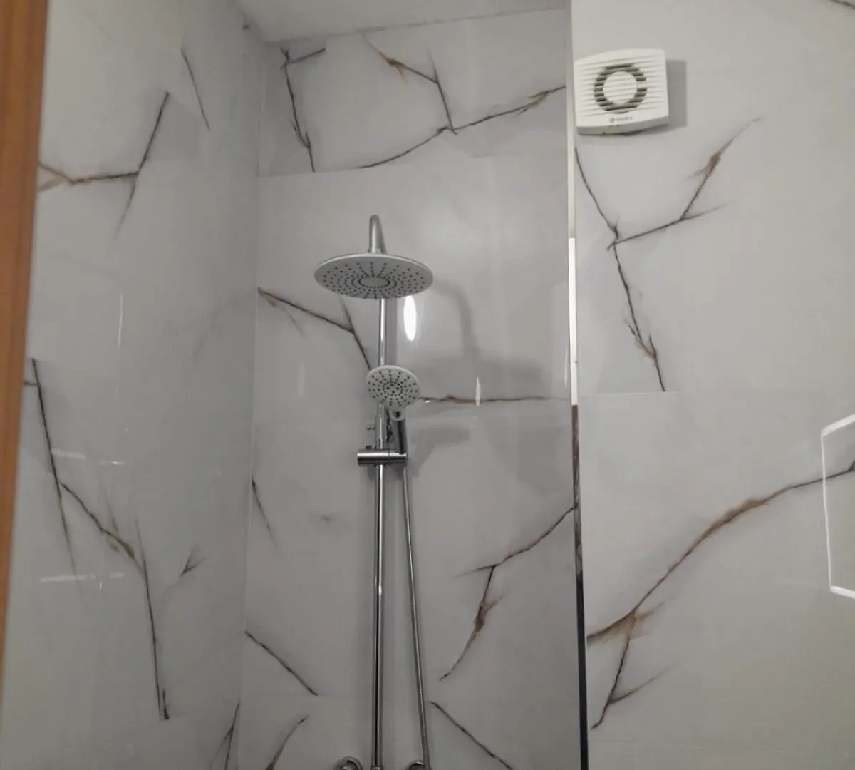 Beach Front Apartment Durrës